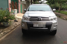 Toyota Fortuner 2009 máy dầu