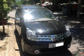 Nissan Grand Livina 2011