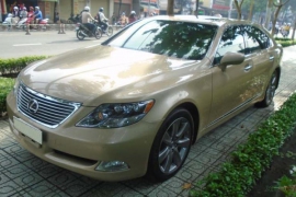 Lexus LS 600HL 2008