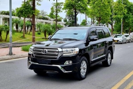 Toyota Land Cruiser VX V8 2016