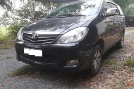 Toyota Innova J 2009