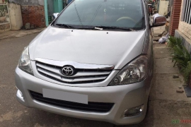 Toyota innova G 2010