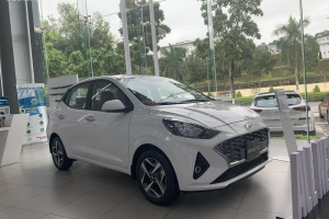 Hyundai i10 1.2AT Sedan