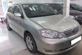 Toyota Corolla Altis 2005