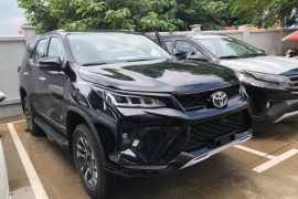 Toyota Fortuner LEGENDER 2.4AT 4X2