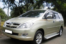 Toyota Innova G 2006