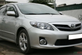 Toyota Corolla Altis 2.0 2012