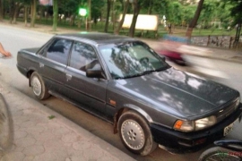 Toyota Camry 1987