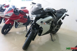 Honda CBR 150R 2013